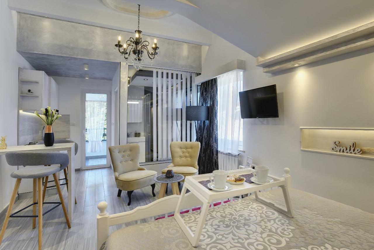 Apartments Zanetti 2 Pula Ngoại thất bức ảnh