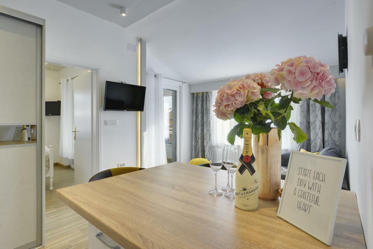 Apartments Zanetti 2 Pula Ngoại thất bức ảnh